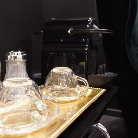 Exclusive Design Studio With Yard Ateny Zewnętrze zdjęcie